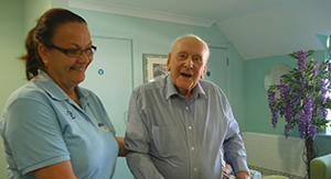 92-Year-Old Widower Learns to Sing Again at Abbotswood Court